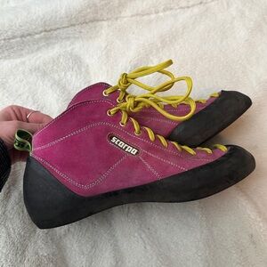 Scarpa climbing shoes